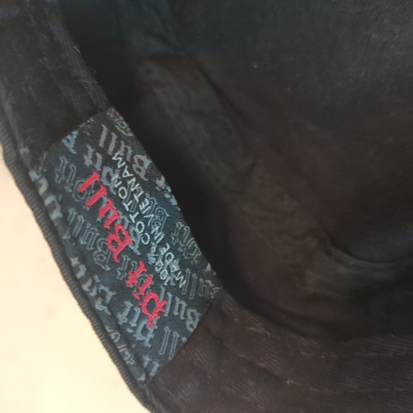 Pit Bull Black Cap with Small Pocket - Picture 3 of 5
